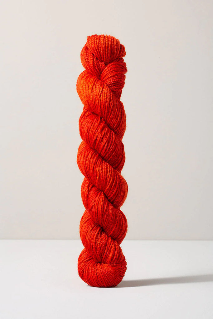 Urth Yarns 16 Fingering | O 10