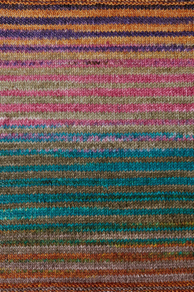 Urth Yarns - Uneek Fingering Colour 3019