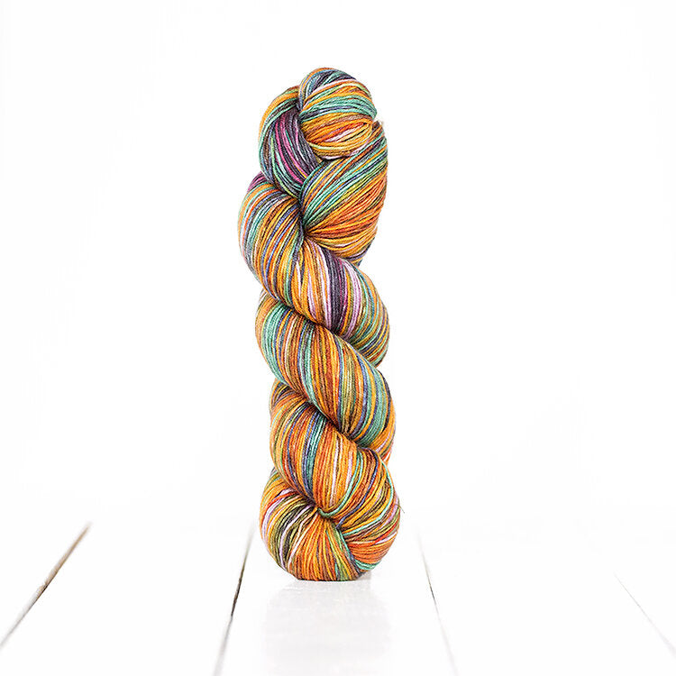 Urth Yarns - Uneek Fingering Colour 3020