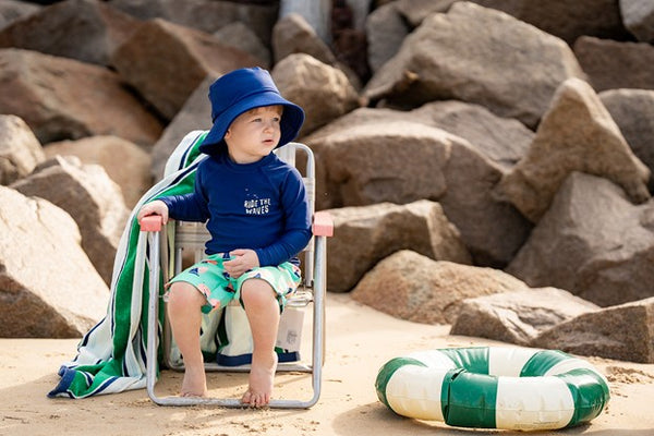 Minhaha BOYS NAVY LS RASH TOP 1-6 YRS