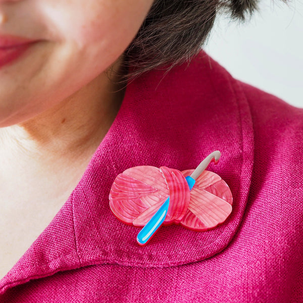 ERSTWILDER - Hooked On Crochet Brooch
