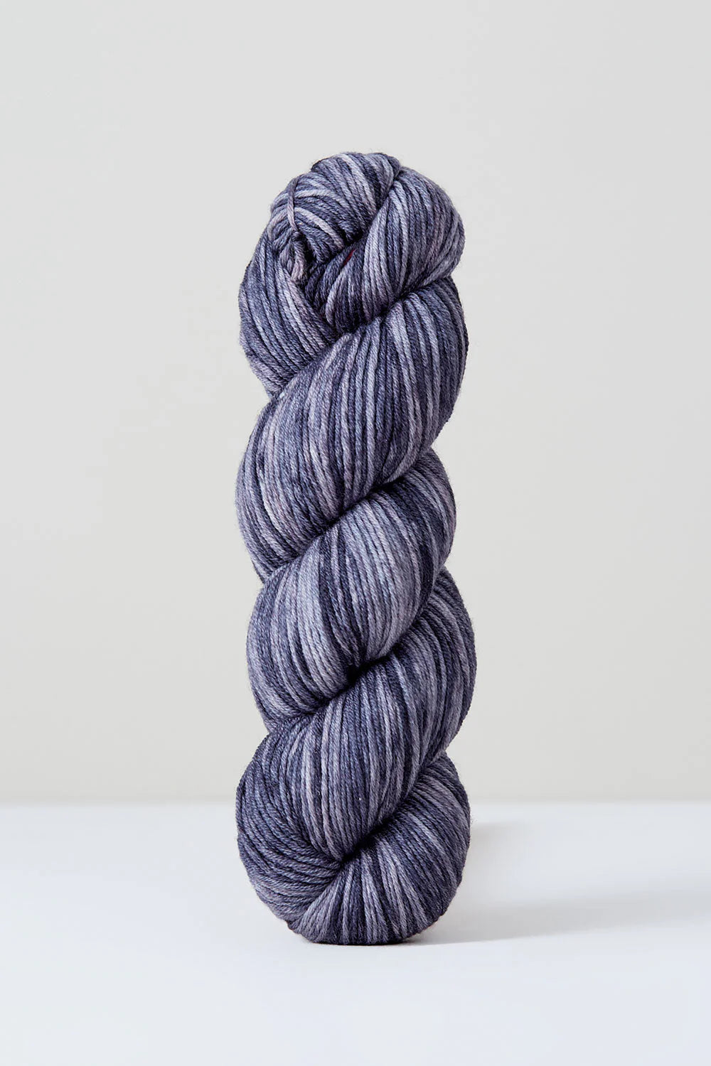 Urth Yarns Monokrom DK — Colour 6063