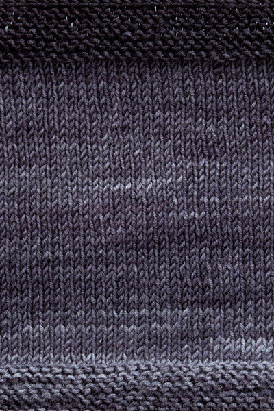 Urth Yarns - Monokrom DK | 6063