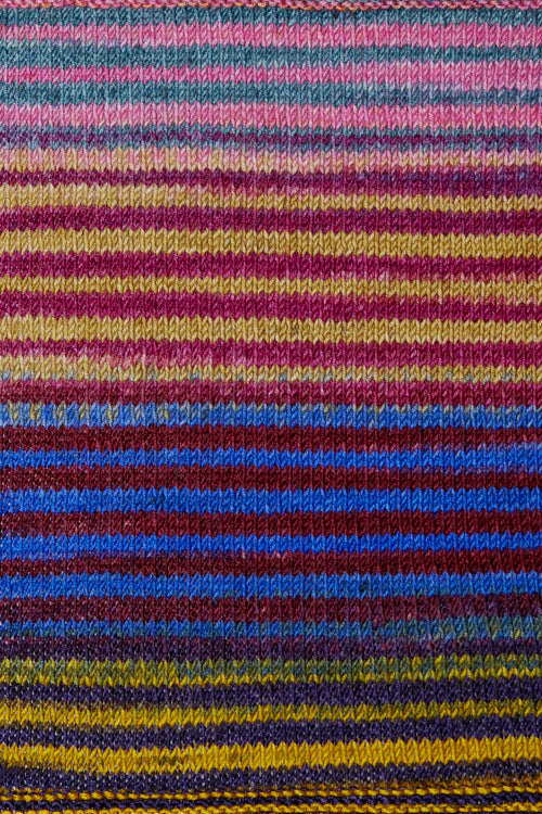 Urth Yarns Uneek Fingering — Colour 3026
