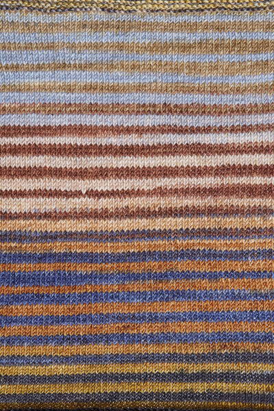 Urth Yarns - Uneek Fingering Colour 3028